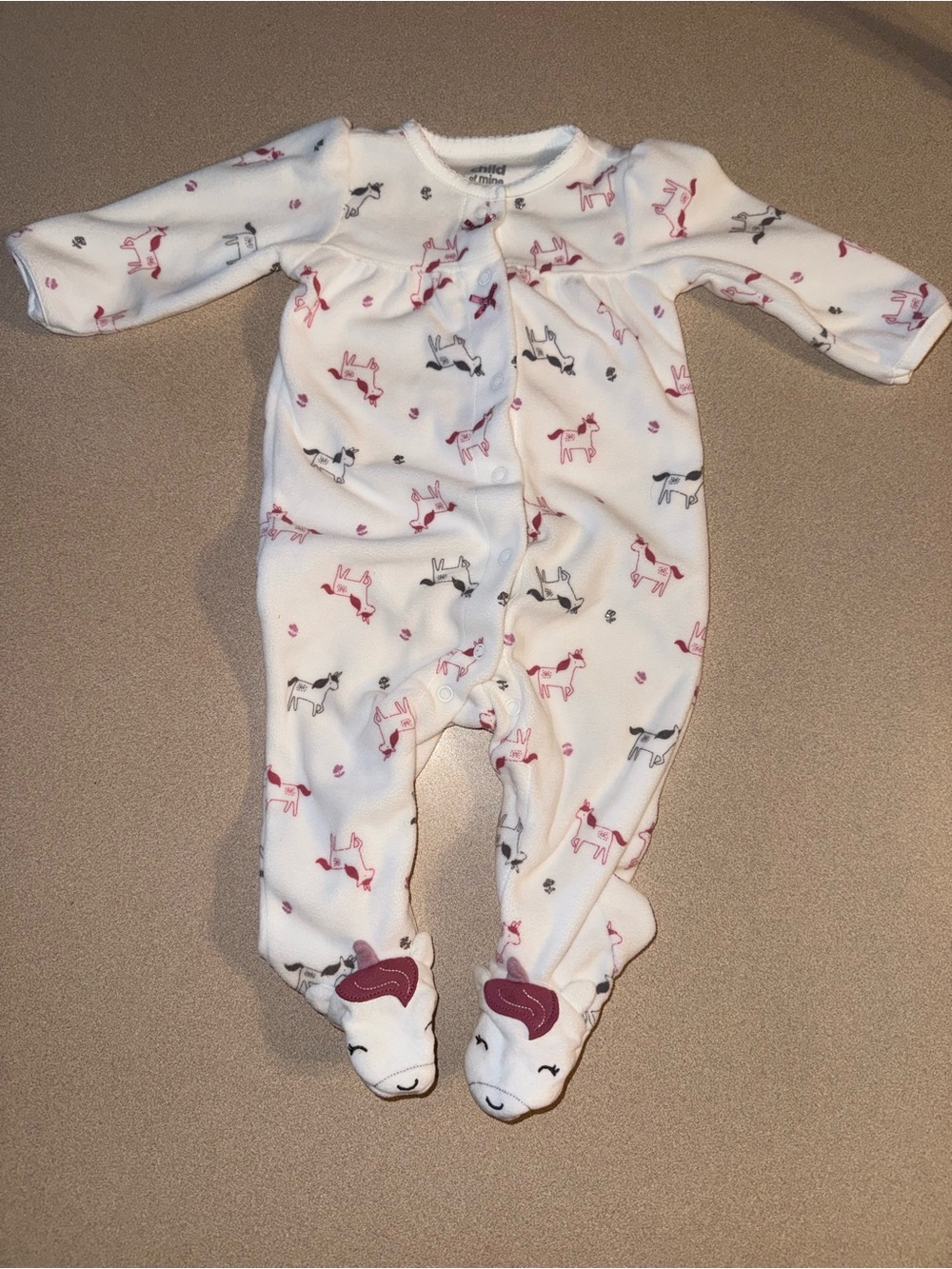 Carter’s baby girl size 3-6 months unicorn pajama white pink gray